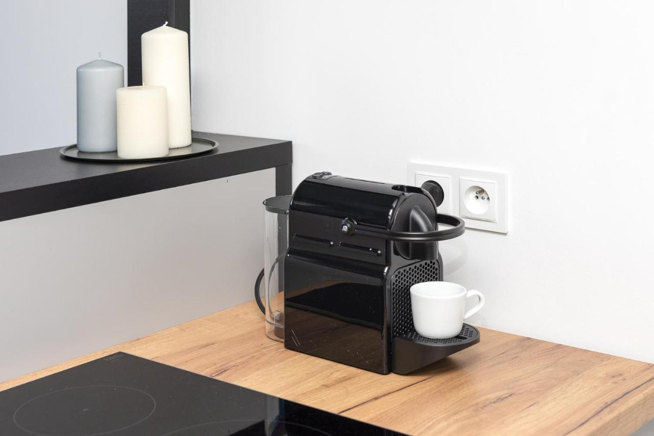 Stylowe Studio Z Antresola Warszawa Luaran gambar